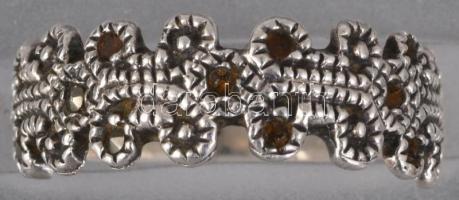 Ezüst (Ag) gyűrű, jelzett, 925 ezrelékes, m:53, 3,2g