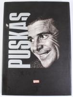 Szöllősi György: Puskás. Bp., 2005, Ringier. Gazdag képanyaggal illusztrálva. Kiadói egészvászon-kötés, kiadói papír védőborítóban, a borítón ázásnyommal.