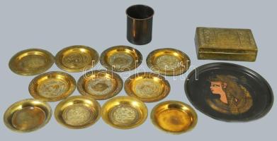 Vegyes réz tétel, egyiptomi fa béléses doboz 16 cm + egyéb tárgyak