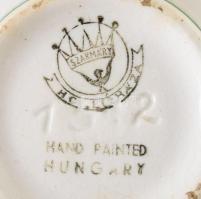 Antik Hollóházi Szakmáry fedeles edény, jelzett, fedélen felületi sérüléssel d: 10,5 cm