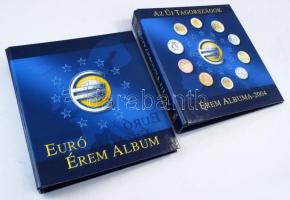 "Az Új Tagországok Érem Albuma 2004" négygyűrűs érmetartó album 5db berakólappal különböző méretű érmék számára, benne néhány szlovák, szlovén és litván érmével + "EURÓ ÉREM ALBUM" négygyűrűs érmeberakó, 6db berakólappal különböző méretű érmék számára, benne német, osztrák, francia, olasz, holland, belga, spanyol, portugál, görög, luxemburgi és ír érmékkel. Használt, de jó állapot.