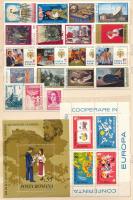 Románia kis tétel kb 50 db bélyeg + 2 blokk berakólapon