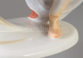 Herendi Cyrano de Bergerac figura, kézzel festett, jelzett, kardja vége hiányzik, m:33 cm