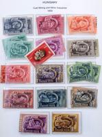 Rendezésre szoruló tétel / gyűjtemény kb 1914-től az 1960-as évekig főleg albumlapokon, jobb sorokka...