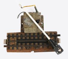 Doboznyi vegyes Piko makett vasút jelzőtáblák, többségében eredeti dobozukban