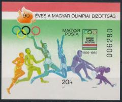 1985 90 éves a MOB vágott blokk