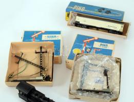 Doboznyi zömmel Piko vasúti kocsi, jelzőtábla, alkatrészek