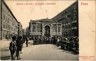 Fiume, Rijeka; Pesceria e Mercatti. Stengel &amp; Co. 4757. / Fischmarkt und Markthalle / halpiac és vásárcsarnok, árusok / fish market and market place, vendors (szakadás / tear)