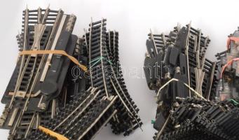 Nagy doboznyi cca 1000 darabos zömmel Piko vasúti sín, közte tápkábeles, váltós, váltó U profil, ütk...