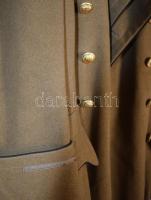 M. kir. Honvédség ca 1930. Egészségügyi tiszt hosszú télikabát. Szép állapotban, Nagy Menyhért gyárt...