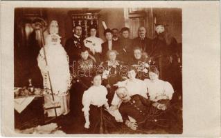 Családi Mikulás est beöltözött Mikulással, Krampusszal és virgácsokkal / Family Saint Nicholas eveni...