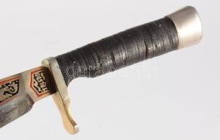 Spanyol tőr festett, gravírozott pengével bika ábrázolással 22cm, bőrtokkal