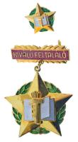 1960 k. "Kiváló Feltaláló arany fokozata" aranyozott, zománcozott kitüntetés miniatűrrel, ...
