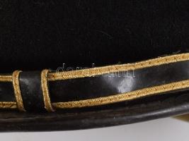 Román Néphadsereg harckocsizó ezredtiszti tányérsapka zománc sapkajelvénnyel. /
Romanian People...