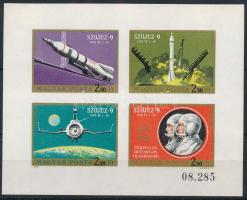 1970 Szojuz 9 vágott kisív