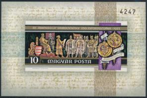 1972 Aranybulla vágott blokk