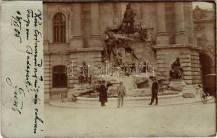 1905 Budapest I. Mátyás kút a királyi várban. photo (EB)