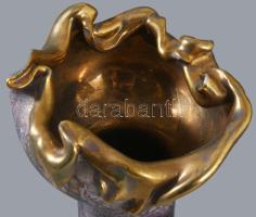 Jakab Bori (1933-2015): Váza. Jelzett, minimális kopással, m: 17,5 cm