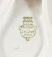 Zsolnay kékcsíkos peremű 44 részes étkészlet, jelzett, kopással, 1-1 hiba előfordulhat. /// KIZÁRÓLA...