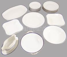 Zsolnay kékcsíkos peremű 44 részes étkészlet, jelzett, kopással, 1-1 hiba előfordulhat. /// KIZÁRÓLA...