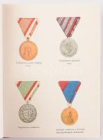 Szurmay Tibor: Honpolgári, honvédelmi ismeretek a magyar ifjúság számára. Cserkészpróbák Könyvei 2. ...