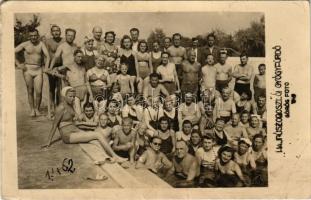 1949 Hajdúszoboszló, Gyógyfürdő, fürdőzők csoportja. Görög photo (EB)