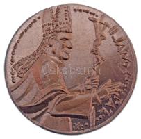 Ifj. Szlávics László (1959- ) 1991. "II. János Pál / A pápa magyarországi látogatása emlékére" bronz emlékérem tokban (51mm) T:UNC
