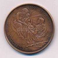 Fritz Mihály (1947-) 1991. "II. János Pál Pápa Esztergomban" kétoldalas bronz emlékérem (42,5mm) kapszulában T:UNC,AU