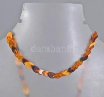 Borostyán nyaklánc, h: 46 cm, 8,3 g