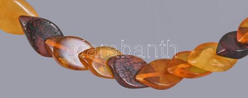 Borostyán nyaklánc, h: 46 cm, 8,3 g