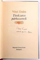 Vészi Endre: Titokzatos párhuzamok.Bp., (1977). Magvető. 132, [4] p.Kiadói, egészvászon-kötésben, .D...
