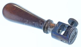 Postai pecsétnyomó "AJKA / PADRAGKÚT" postai ritkaság