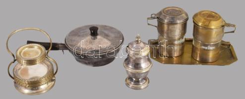 Vegyes fém tárgyak: alátét, kínálók, teás edény, stb