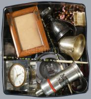 Vegyes doboznyi bolha tétel sokféle tárggyal