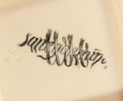 Sarreguemines nagy szervíz készlet hiányos. 24 lapos tányér. 10 mély tányér, 11 kistányyér. 11 csész...