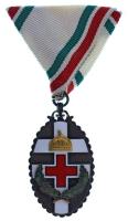 1922. "A Magyar Vöröskereszt Bronzérme hadidíszítménnyel" zománcozott, bronz jelvény mells...