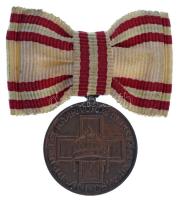Berán Nándor (1889-1965) 1935. "Magyar Vöröskereszt Ifjúsági Osztálya" bronz kitüntetés, n...