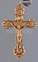 Arany (Au) kereszt medál, kissé sérült karikával, jelzés nélkül, 14k, 1,07g