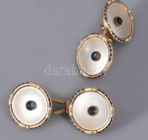 Arany (Au) mandzsetta pár, gyöngyház és kő berakással, zománcozott díszítéssel, jelzett, 1902-1937 közötti behozatali jel, 14 karátos arany, bruttó 6,07g