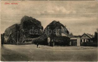 1910 Léva, Levice; várrom. Schulcz Ignác kiadása / castle ruins (gyűrődések / creases)