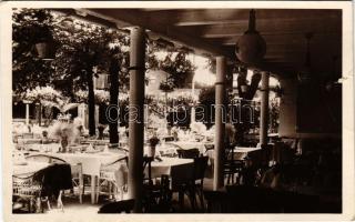 Budapest XI. Ketter söröző a Négy Évszakhoz, kilátás a kerthelyiségre, belső. Horthy Miklós út 48. (ma Bartók Béla út) (szakadás / tear)