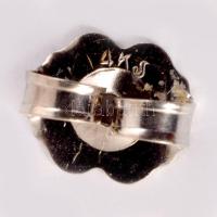 Fehérarany (Au) fülbevalópár 2 x cca 0,38ct brillel (M1, VVS1, H-I). jelzett. br 0,87g. Díszdobozban