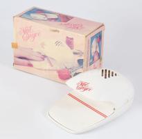 Elemes körömlakkszárító, működő állapotban, eredeti dobozában