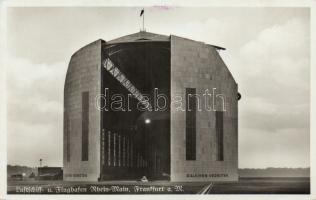 Frankfurt am Main airport hangar photo