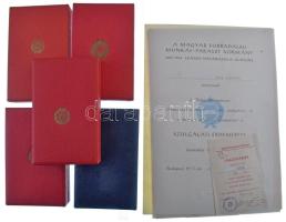 1965. "Szolgálati Érdemérem - A Haza Fegyveres Szolgálatában" 10, 15, 20, 25 és 30 év után műgyantás bronz kitüntetések mellszalagon, szalagsávval, eredeti tokban (5xklf) + 4db adományozói okirat (15, 20, 25, 30 évek után) és viselői igazolvány mindegyikhez T:AU-XF