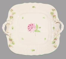 Herendi Tertia 12 darabos szervírozó összeállítás, jelzett, közte plasztikus díszítésű kínáló 24x27 ...