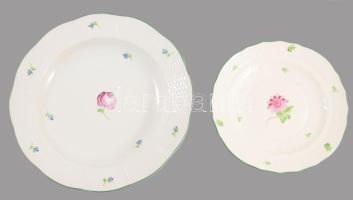 Herendi Tertia 12 darabos szervírozó összeállítás, jelzett, közte plasztikus díszítésű kínáló 24x27 ...