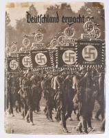 1933 Deutschland erwacht gyűjtőalbum Hitler hatalomra kerülésének történetét ábrázoló cigarettacímké...