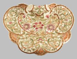 Zsolnay aranykontúrozott virágmintás névjegykártyatartó tál, jelzett, hibátlan, 30x24 cm