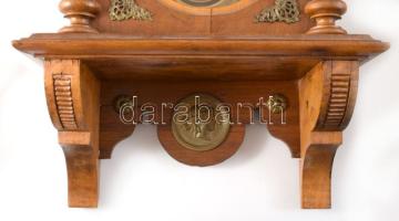 cca 20. sz. közepe, Historizáló falióra, réz veretekkel, felesütős, súlyok nélkül, 100x38 cm /// KIZ...